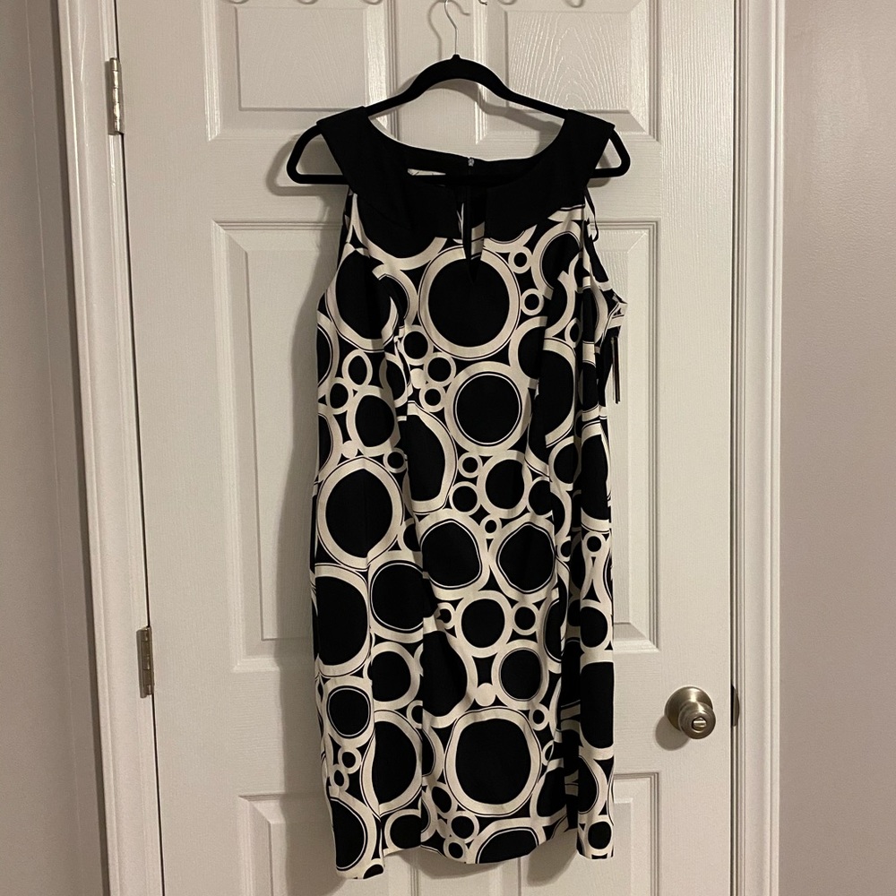 Black and White Sheath 16W Dress Kim Rodgers